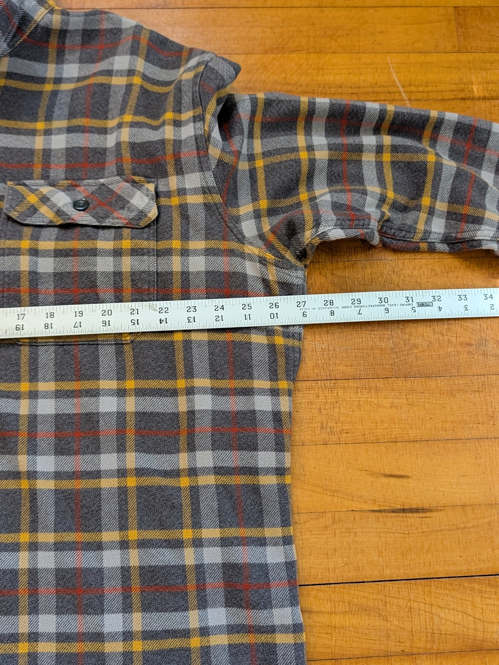 Love the colors! Patagonia Men's Gray & Yellow Plaid Flannel Shirt. 2XL - Picture 3 of 13